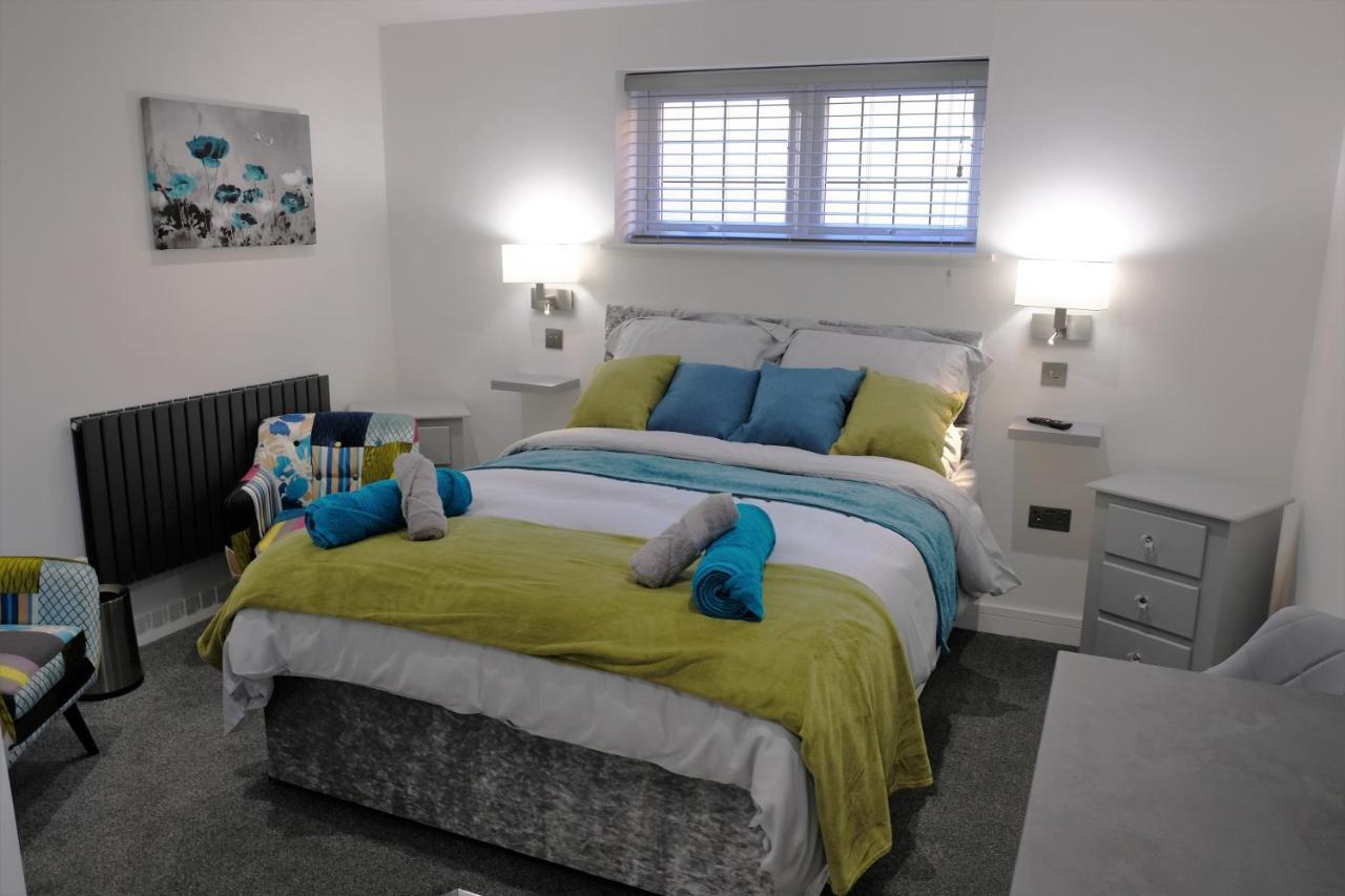 Rosemary House Brs Airport Accommodation Winford Bagian luar foto